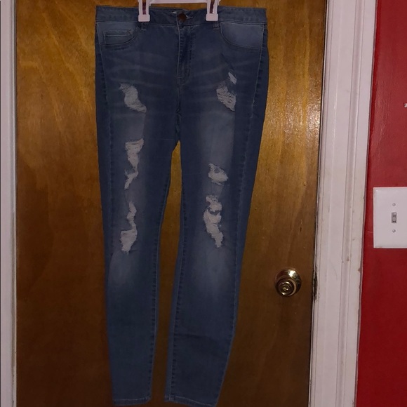 Jeans - Picture 1 of 4